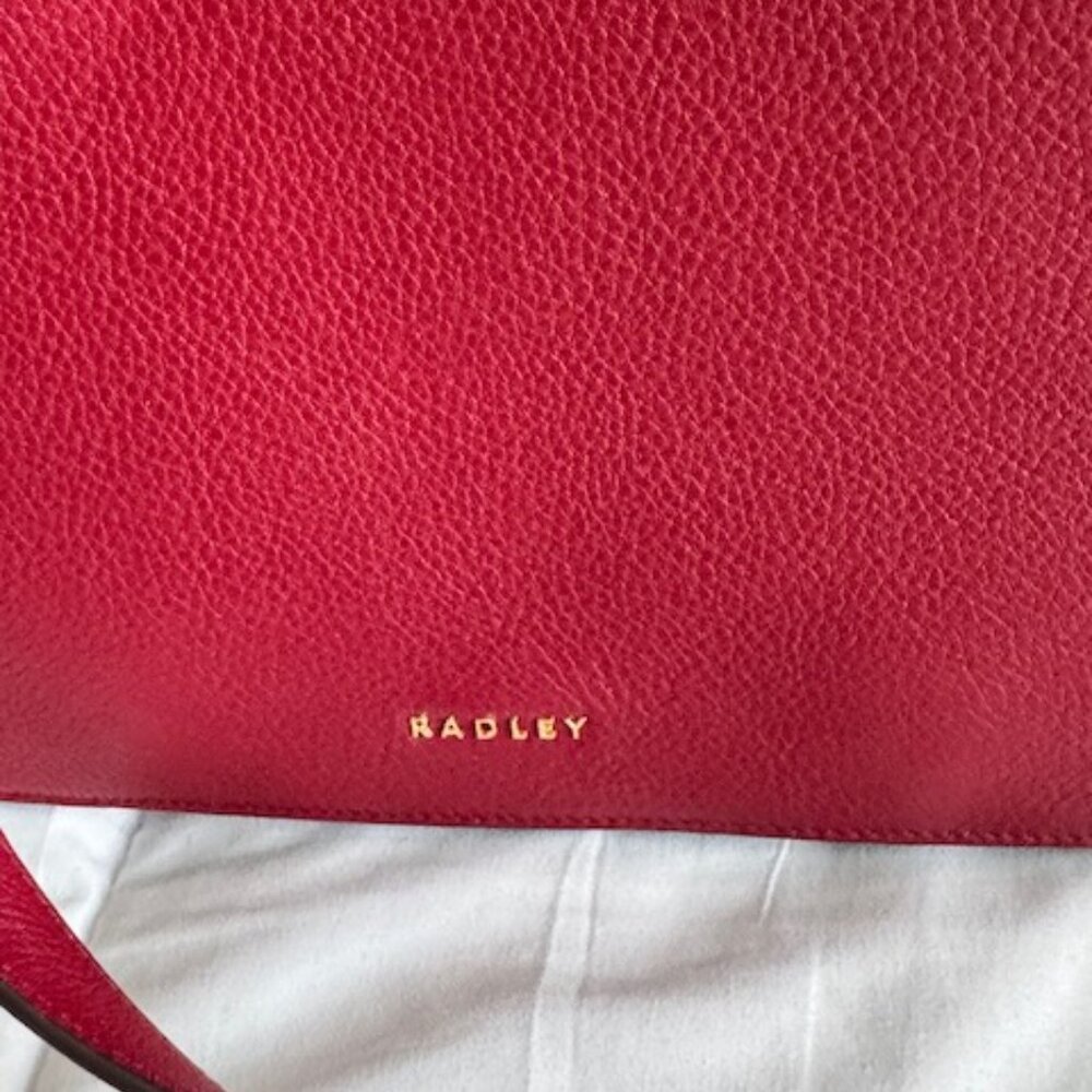 Red Radley London Medium Westwell Lane Flapover Crossbody in Cranberry Leather - Picture 2 of 9